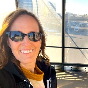 Meet your Posher, Liz